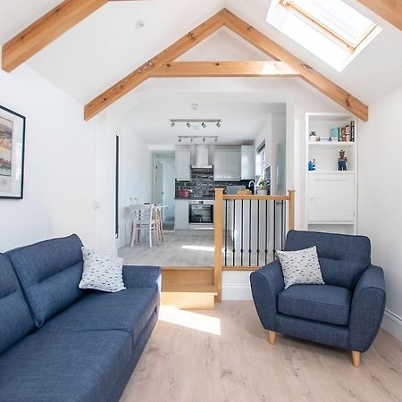 Marcella'S Retreat Villa St Ives Екстериор снимка