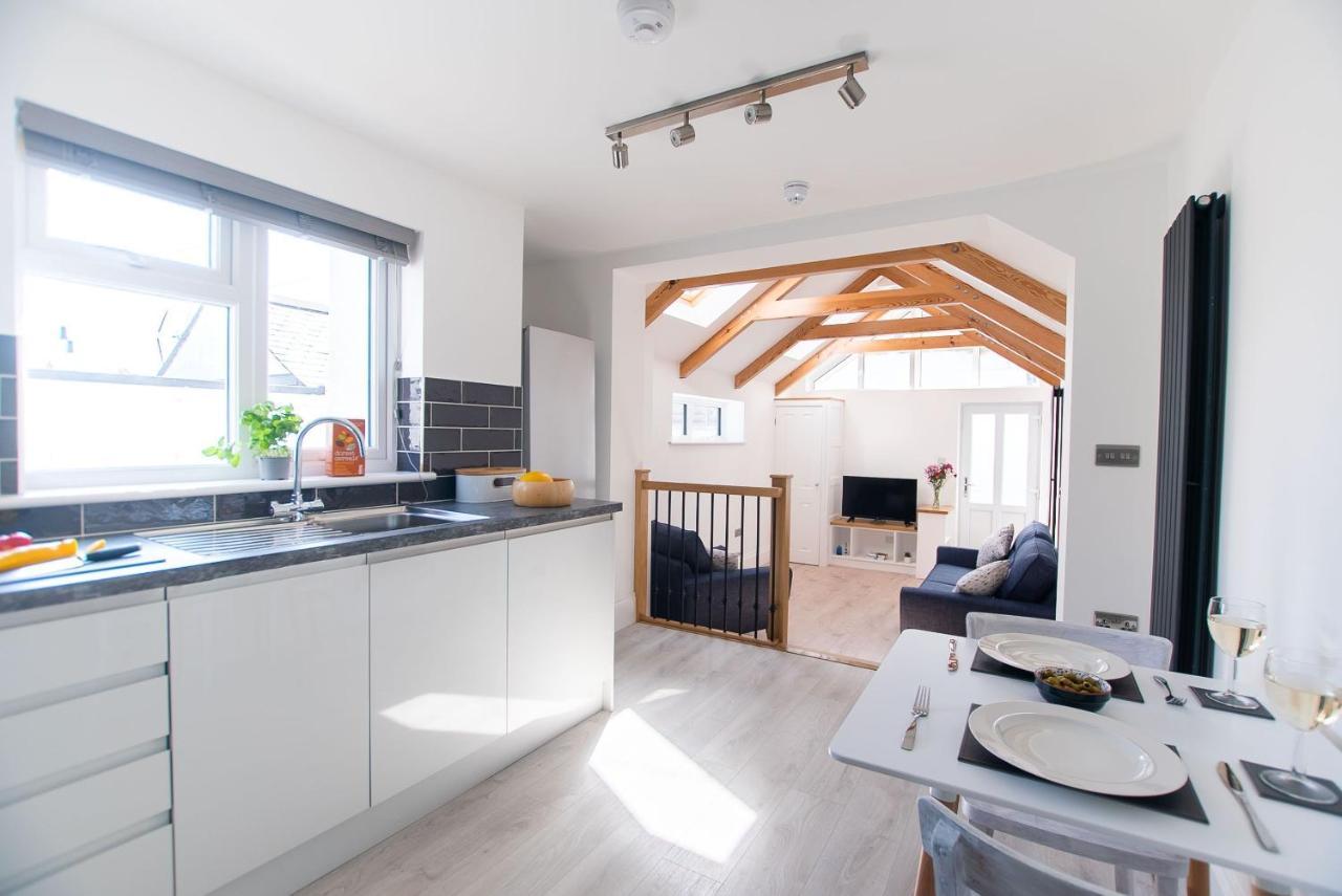 Marcella'S Retreat Villa St Ives Екстериор снимка