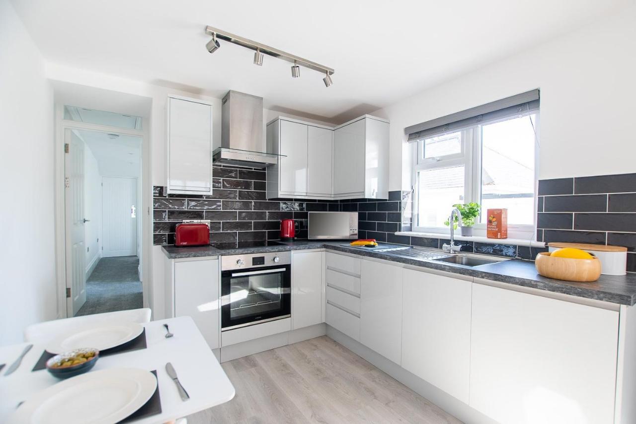 Marcella'S Retreat Villa St Ives Екстериор снимка
